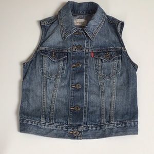 Levi’s jean vest for girls